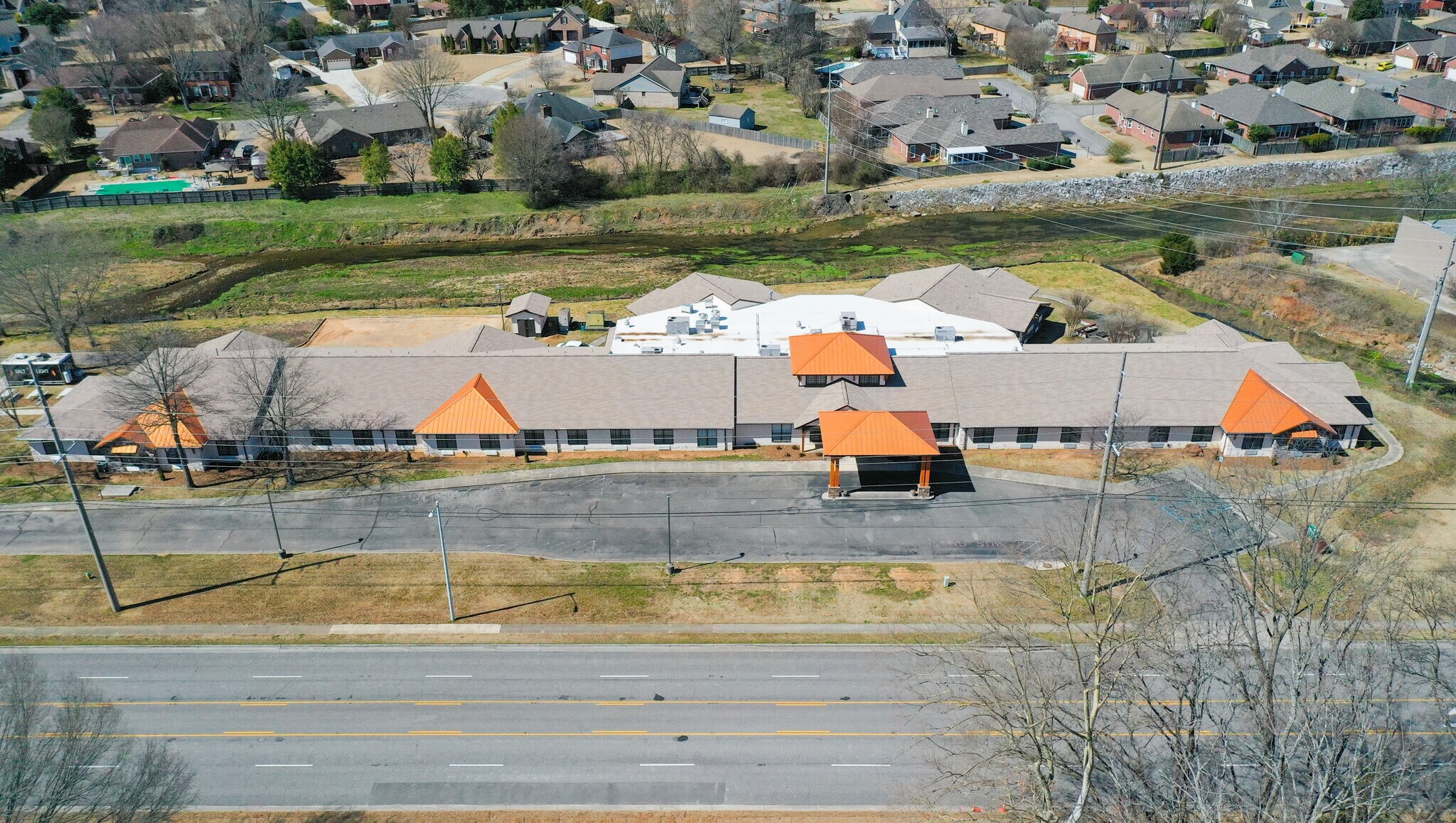 10310 Bailey Cove Rd SE, Huntsville, AL à vendre Photo du bâtiment- Image 1 de 10