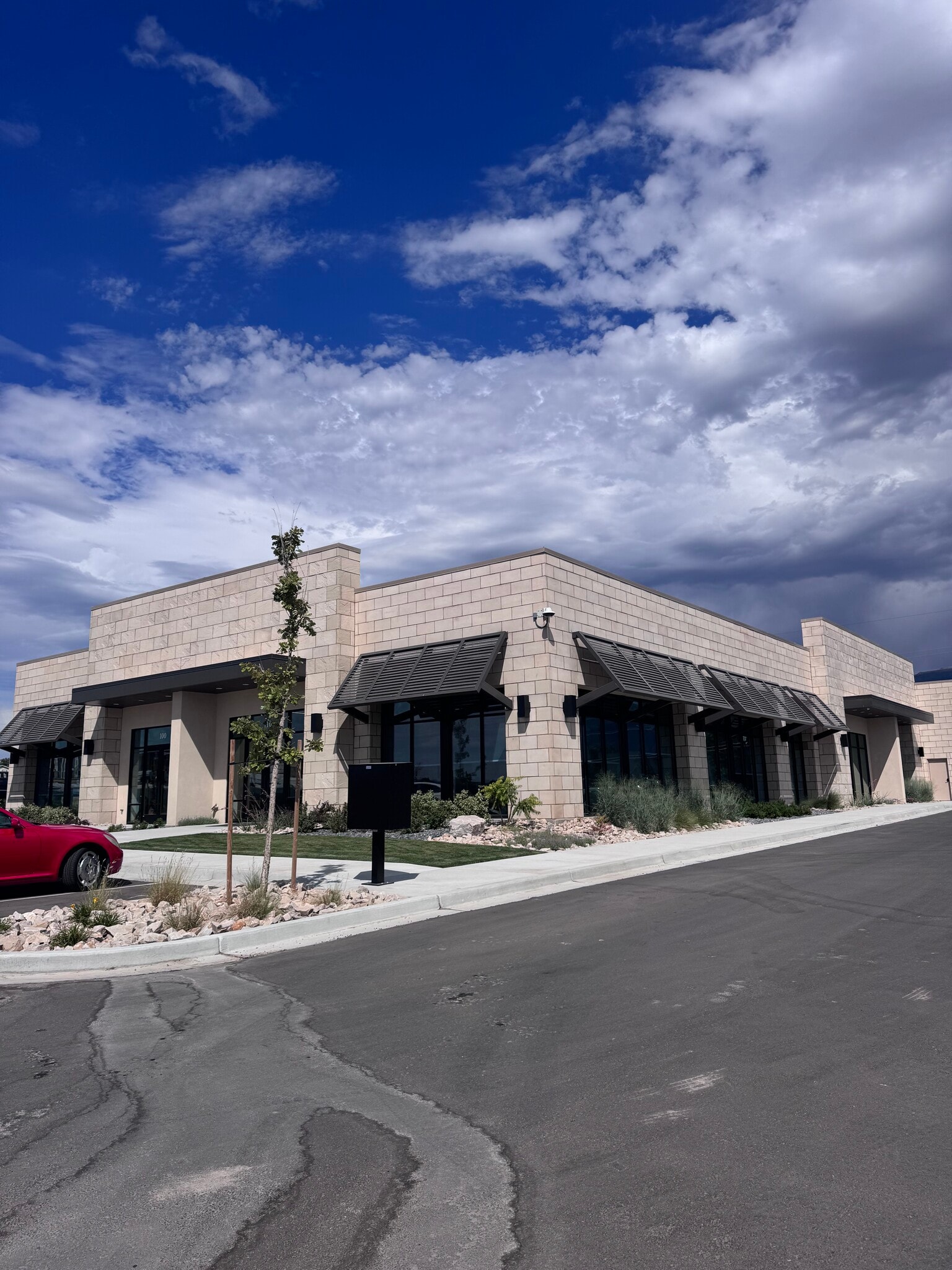 1410 S University Park Blvd, Clearfield, UT for lease Building Photo- Image 1 of 3