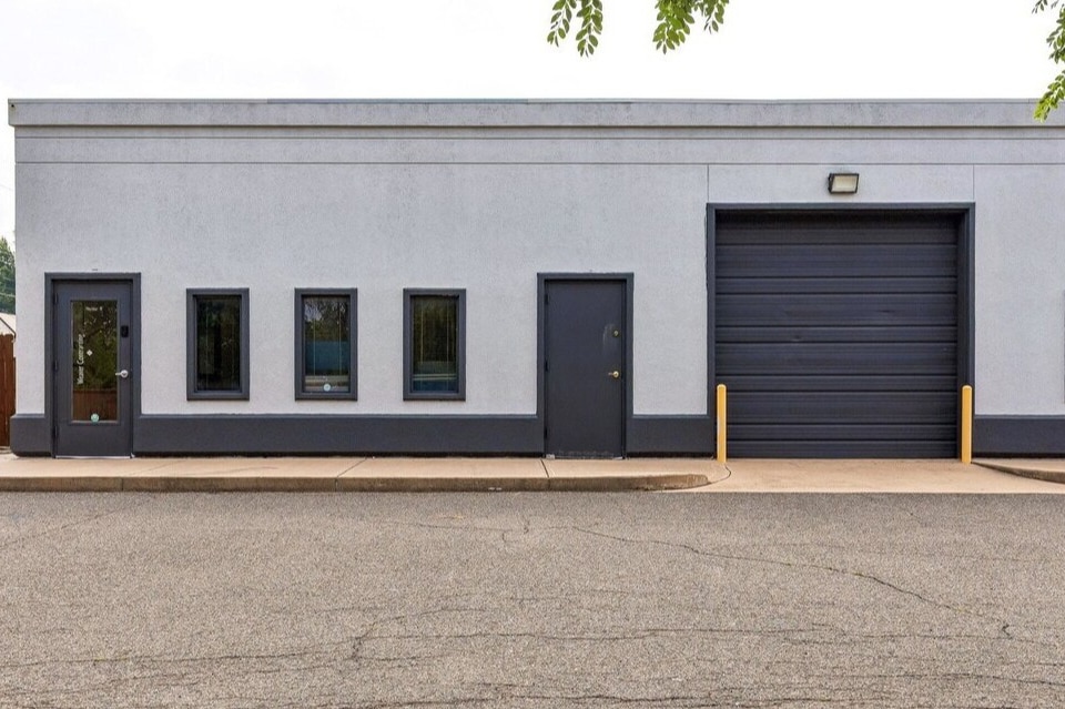 405 W 2nd St, Edmond, OK for lease Building Photo- Image 1 of 20