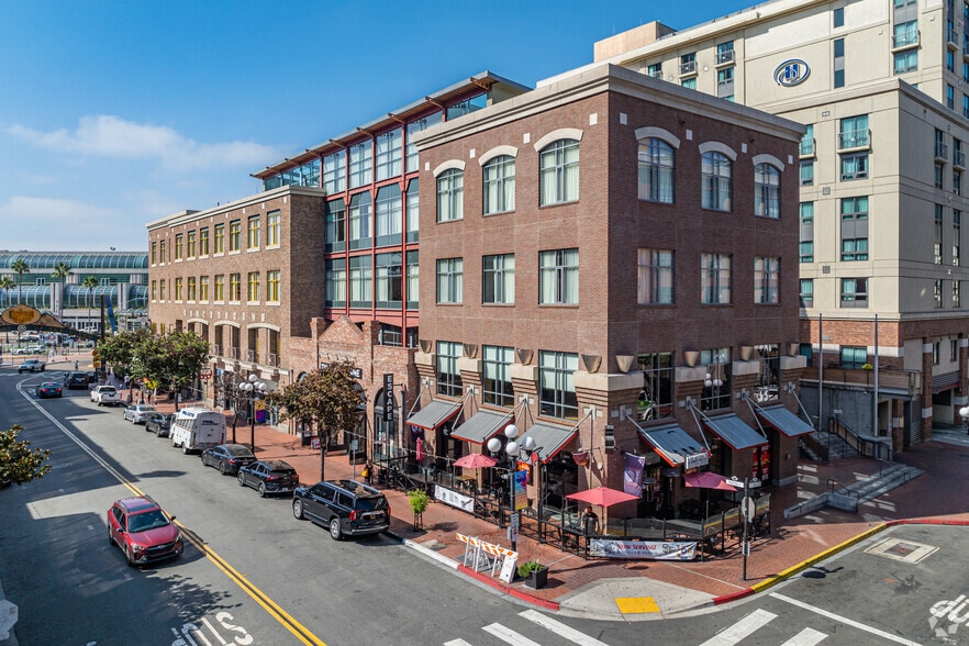 210-250 5th Ave, San Diego, CA for lease - Building Photo - Image 2 of 12