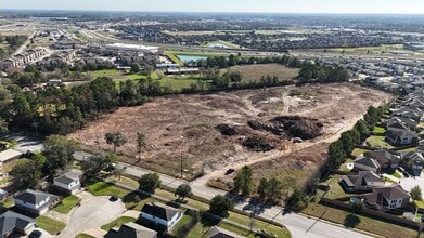 7901 Spring Stuebner Rd, Spring, TX à vendre Photo du bâtiment- Image 1 de 1