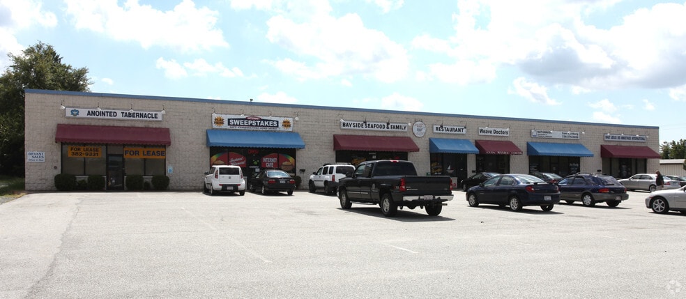 3512 E Wendover Ave, Greensboro, NC for lease - Building Photo - Image 2 of 2