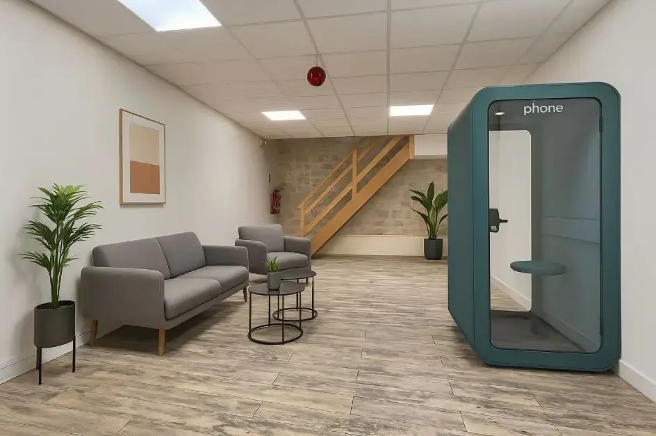 7 Rue Ernest Cresson, Paris for lease Interior Photo- Image 1 of 5