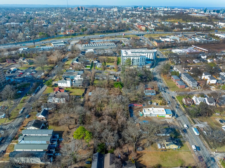 615 Wedgewood Ave, Nashville, TN for sale - Aerial - Image 2 of 5