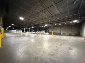 204 Red Rd, McMinnville, TN à vendre Photo intérieure- Image 1 de 22