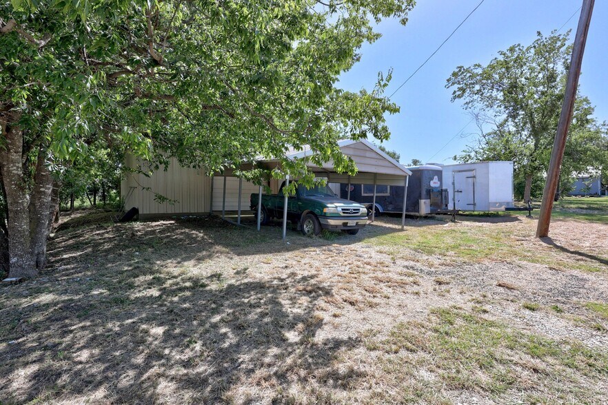 508 W Mesquite Ave, Rogers, TX à vendre - Photo du bâtiment - Image 3 de 23