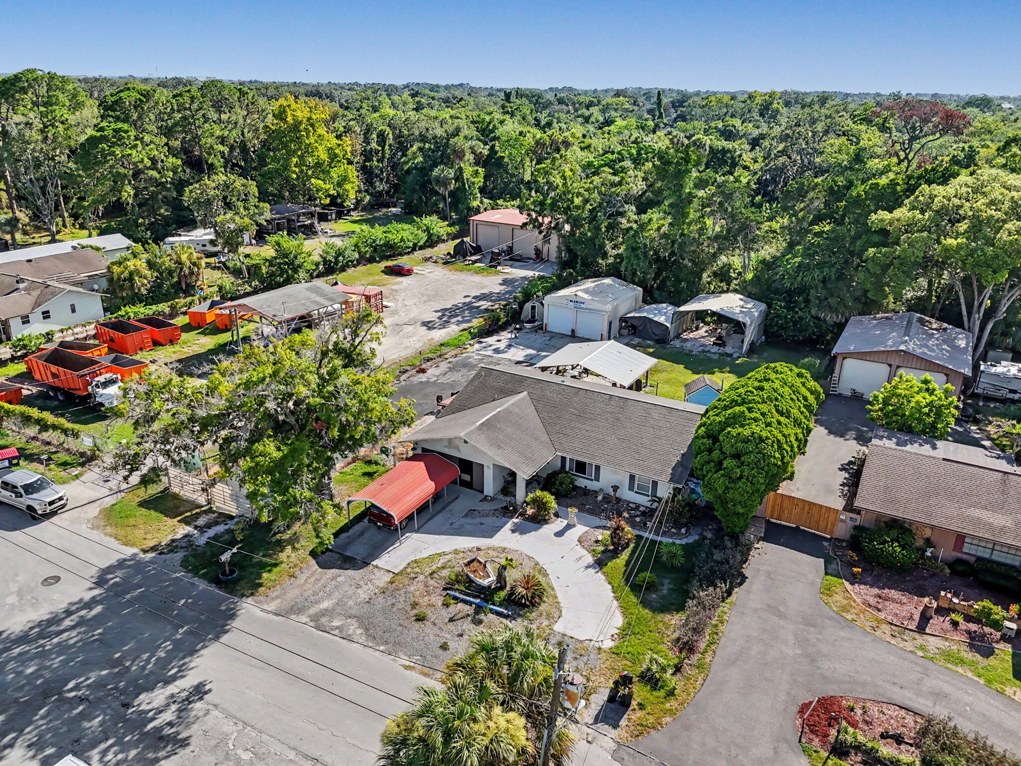 7813 Leo Kidd Ave, Port Richey, FL for sale Primary Photo- Image 1 of 113