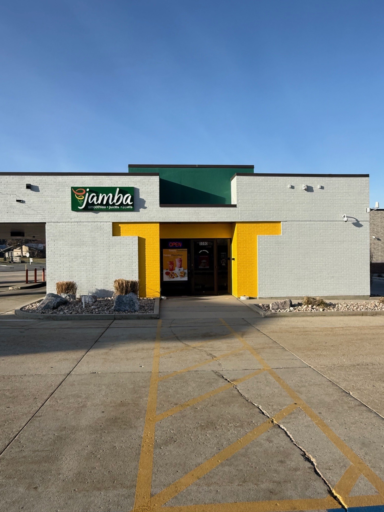 5590 S Van Winkle Expy, Salt Lake City, UT for lease Primary Photo- Image 1 of 5