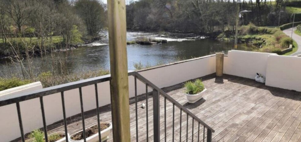 4 Bridge St, Annan à vendre - Photo du bâtiment - Image 2 de 5