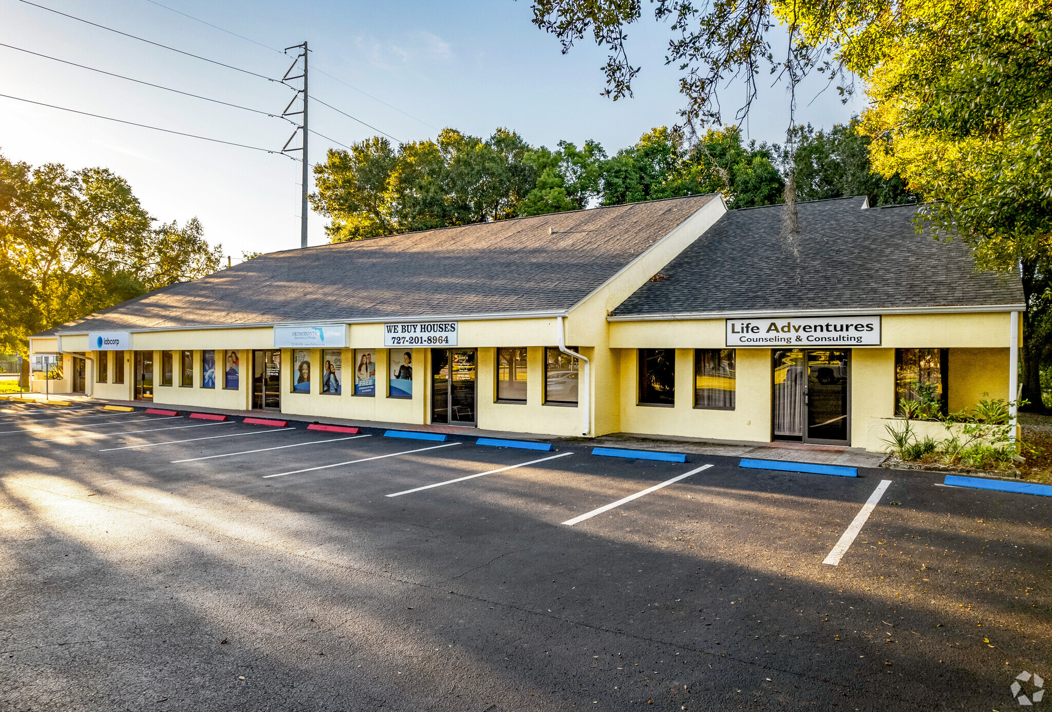 8588 Starkey Rd, Seminole, FL à vendre Photo principale- Image 1 de 6