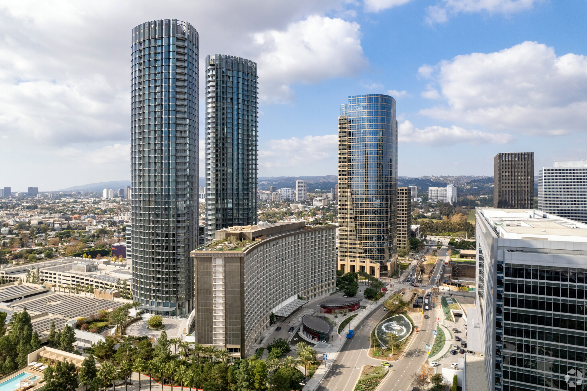 2025 Avenue of the Stars, Los Angeles, CA for sale Primary Photo- Image 1 of 1