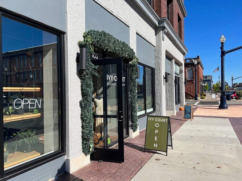 107 W Main St, Troy, OH for lease - Primary Photo - Image 2 of 9