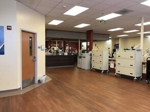 1730 Hamlin St NE, Washington, DC for lease Interior Photo- Image 2 of 6