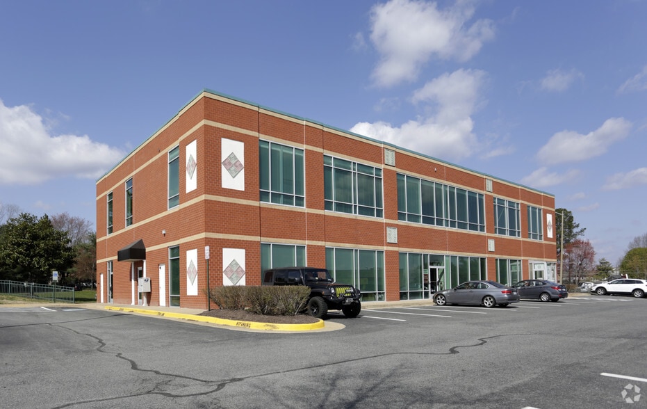 1171 Central Park Blvd, Fredericksburg, VA for sale - Building Photo - Image 1 of 17