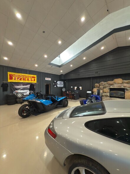 3549 Lapeer Rd, Metamora, MI à louer - Photo du bâtiment - Image 2 de 8