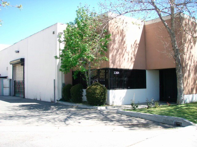 More details for 2001 Hawkins Circle, Los Angeles, CA - Industrial for Lease