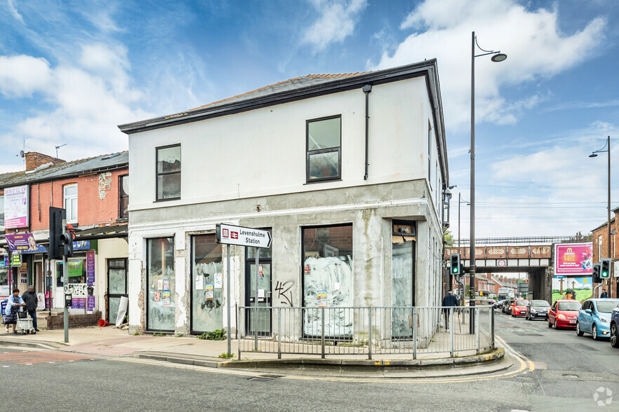 936-938 Stockport Rd, Manchester for sale - Building Photo - Image 3 of 10