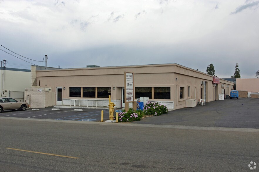 662-672 Enterprise St, Escondido, CA à louer - Photo du bâtiment - Image 2 de 14