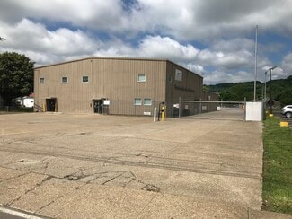 Plus de détails pour 555 29th St W, Charleston, WV - Industriel à vendre