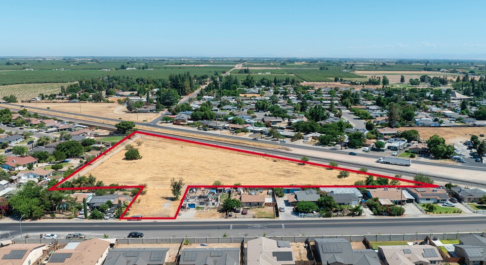 7470 Walnut Ave, Winton, CA for sale - Building Photo - Image 1 of 10