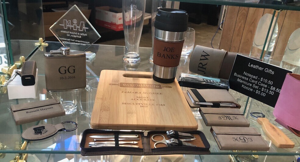 702-704 E Davis St, Burlington, NC à vendre - Photo du bâtiment - Image 2 de 23