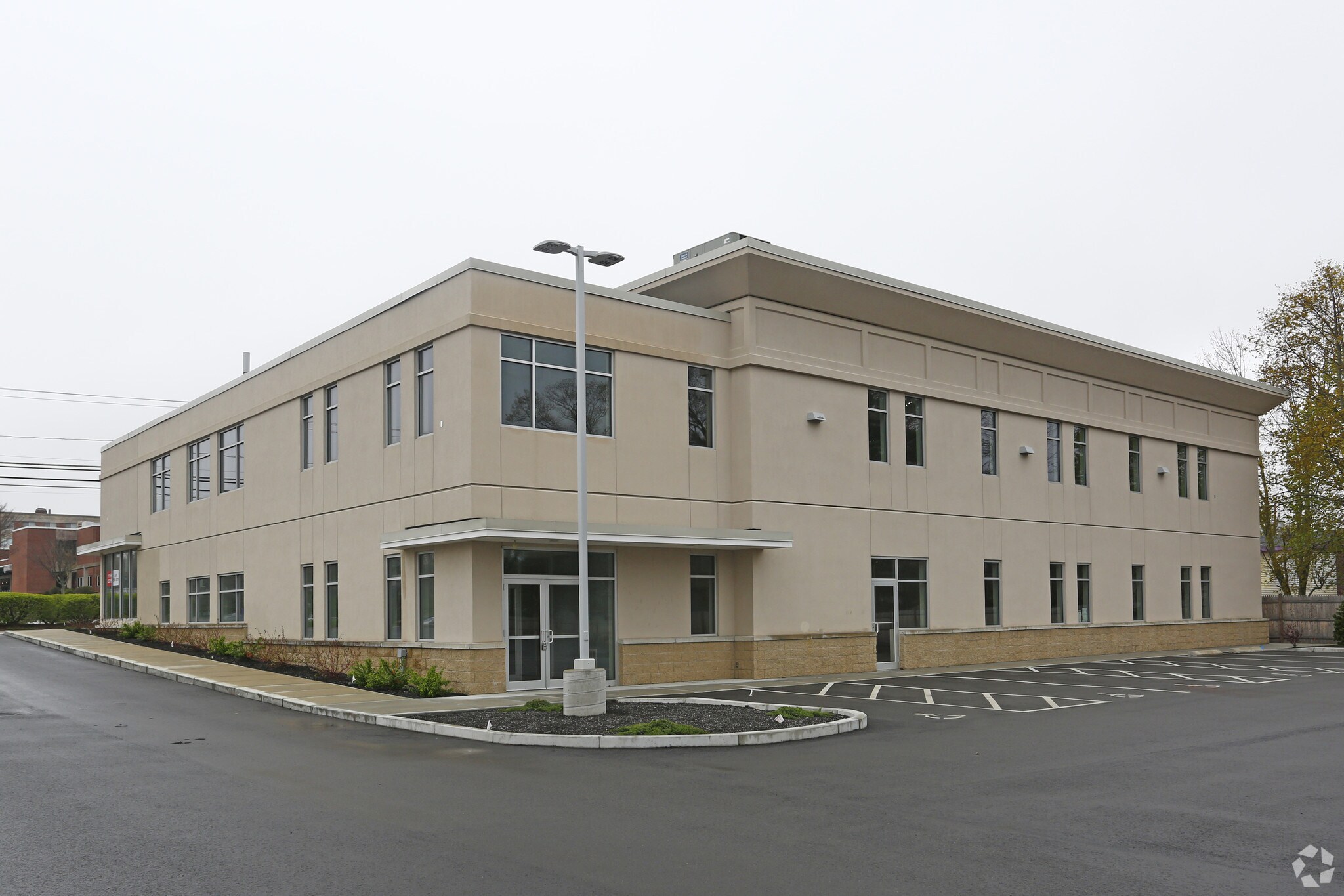 661 Centre St, Brockton, MA à vendre Photo du bâtiment- Image 1 de 1