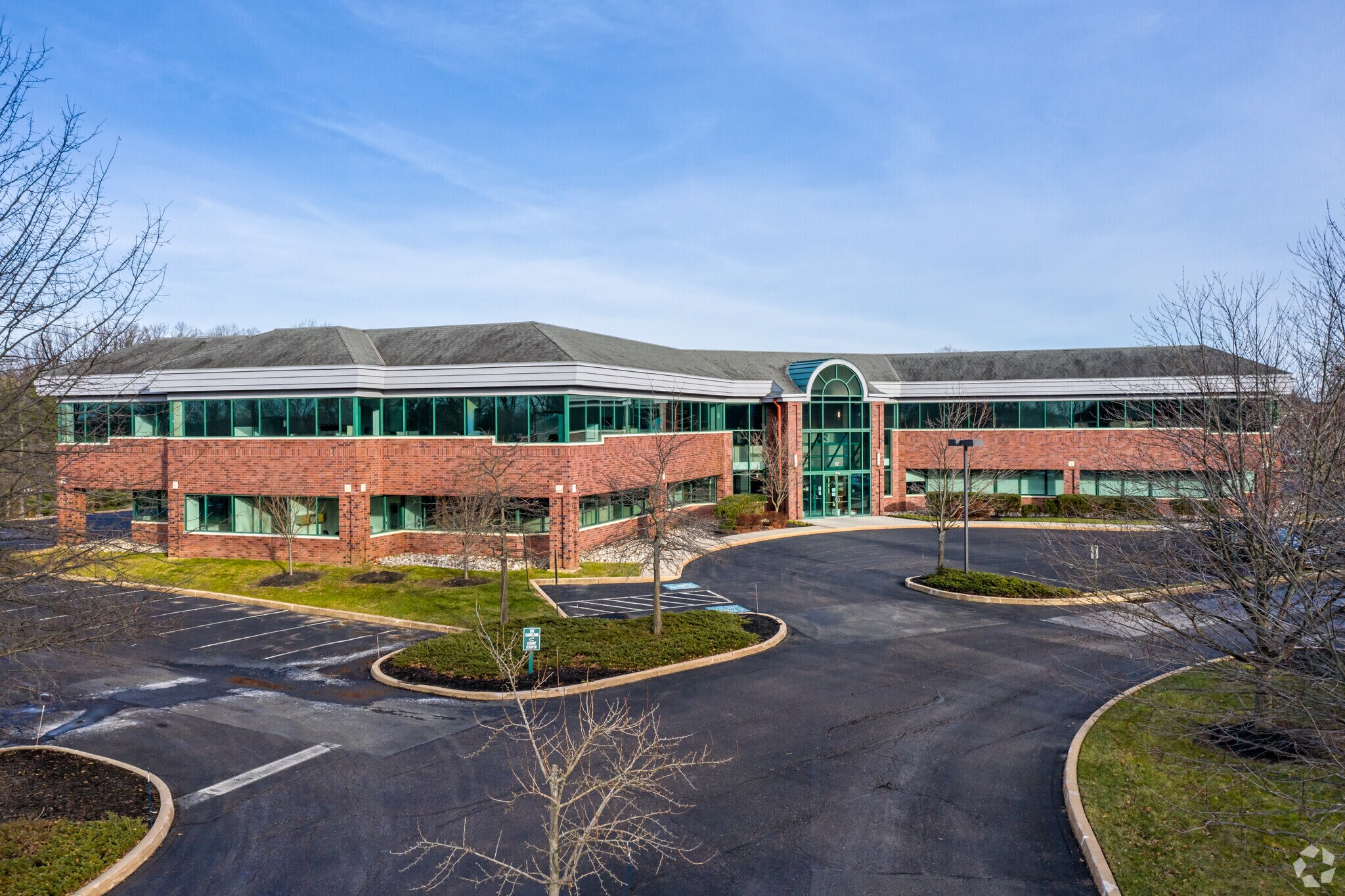17 Campus Blvd, Newtown Square, PA for lease Building Photo- Image 1 of 5