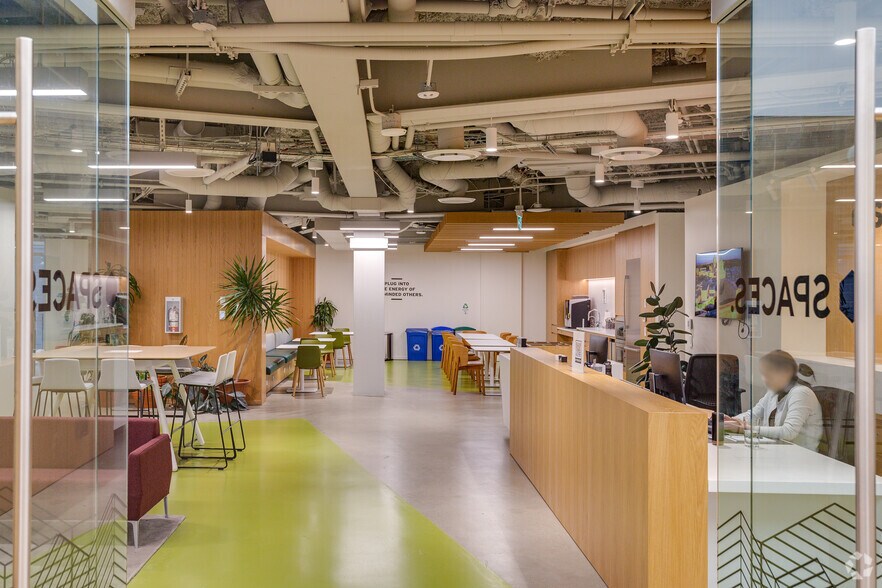 410 W Georgia St, Vancouver, BC à louer - Photo du bâtiment - Image 1 de 25