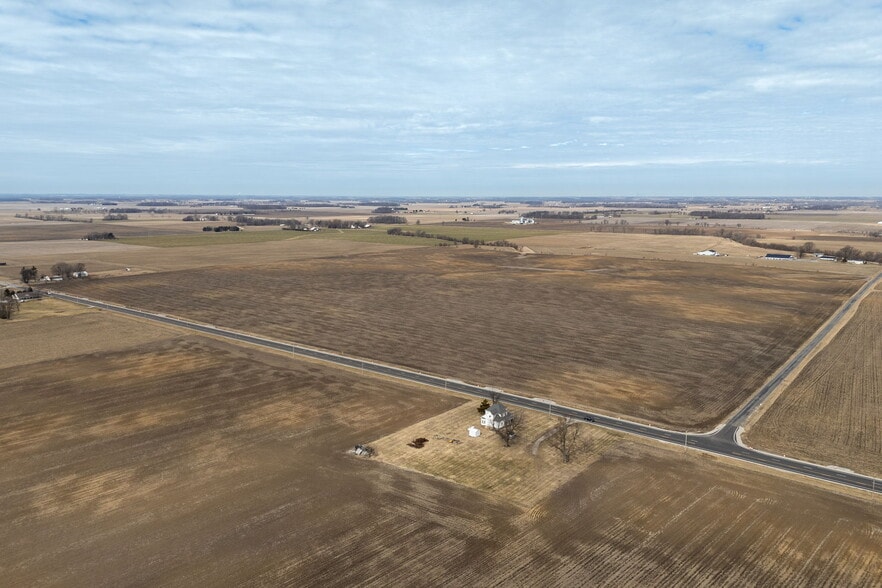 9002 IN-32, Thorntown, IN à vendre - Photo du bâtiment - Image 2 de 12