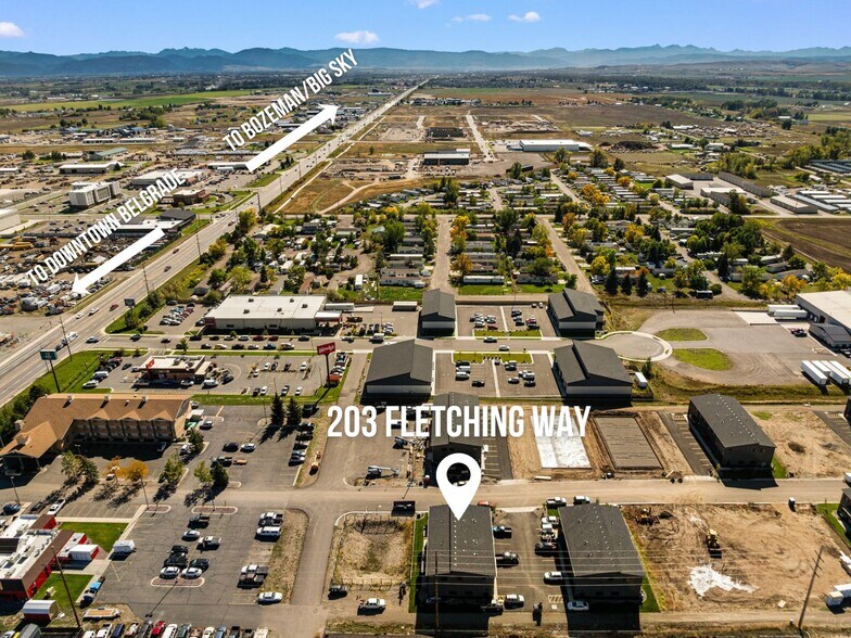 203 Fletching Way, Belgrade, MT à vendre - Photo du bâtiment - Image 2 de 36