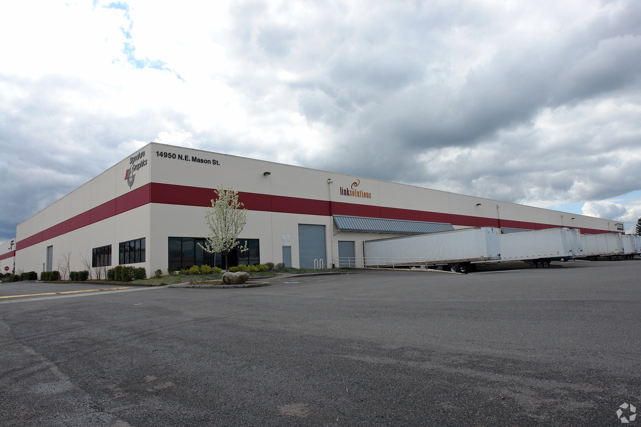 14950 NE Mason St, Portland, OR for lease Primary Photo- Image 1 of 4