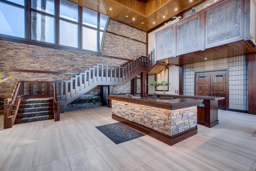 6595 S Jones Blvd, Las Vegas, NV for sale - Interior Photo - Image 2 of 32