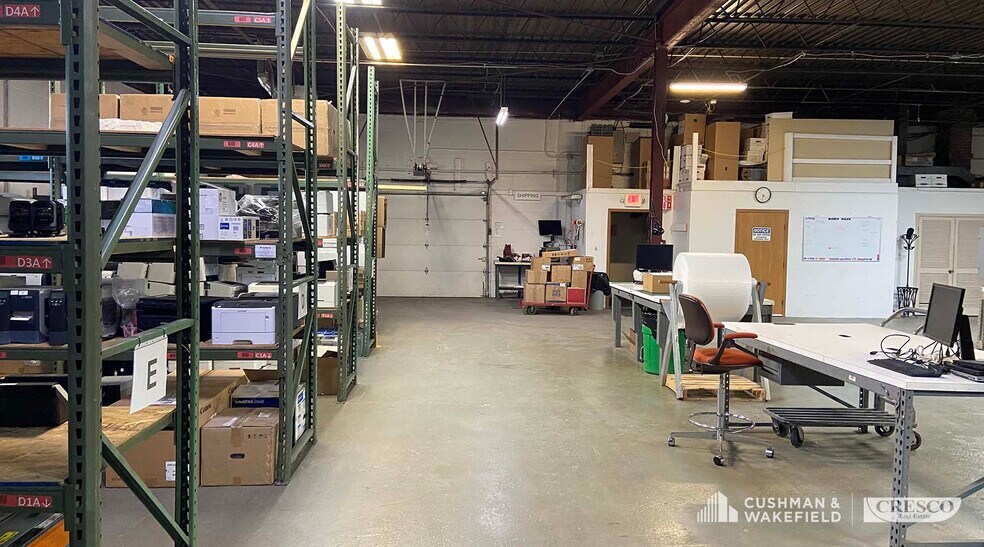 14500 N Industrial Ave, Maple Heights, OH à vendre - Photo intérieure - Image 3 de 9
