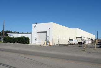 Plus de détails pour 720 Pacific Ave, Oxnard, CA - Industriel à vendre
