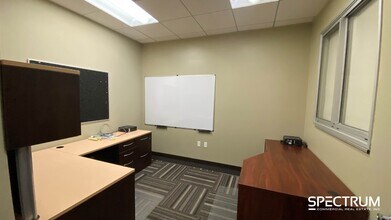 19835-19839 Nordhoff St, Northridge, CA for lease Building Photo- Image 2 of 2