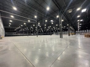 1195 N 6550, Salt Lake City, UT for lease Interior Photo- Image 2 of 3