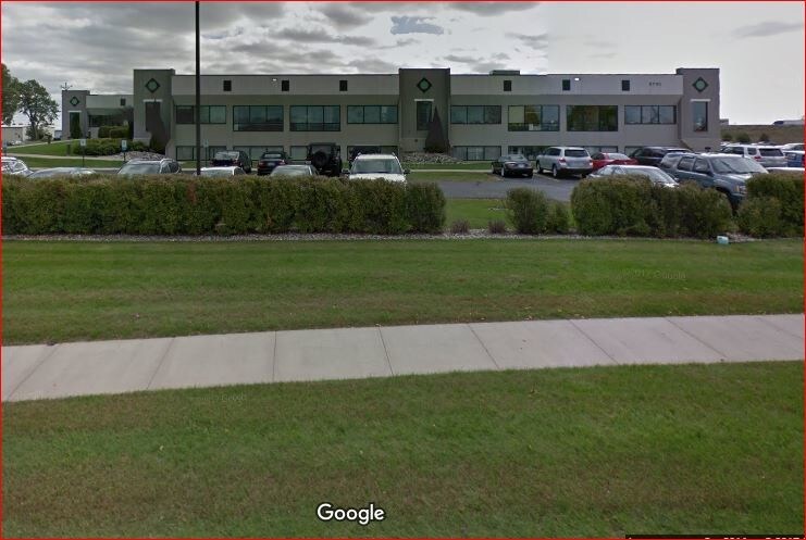 3701-3703 E Evergreen Dr, Appleton, WI à louer - Photo du bâtiment - Image 2 de 3