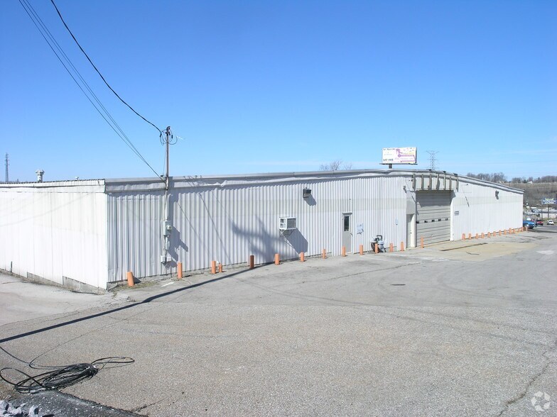1315 College St, Clarksville, TN à louer - Photo principale - Image 1 de 13