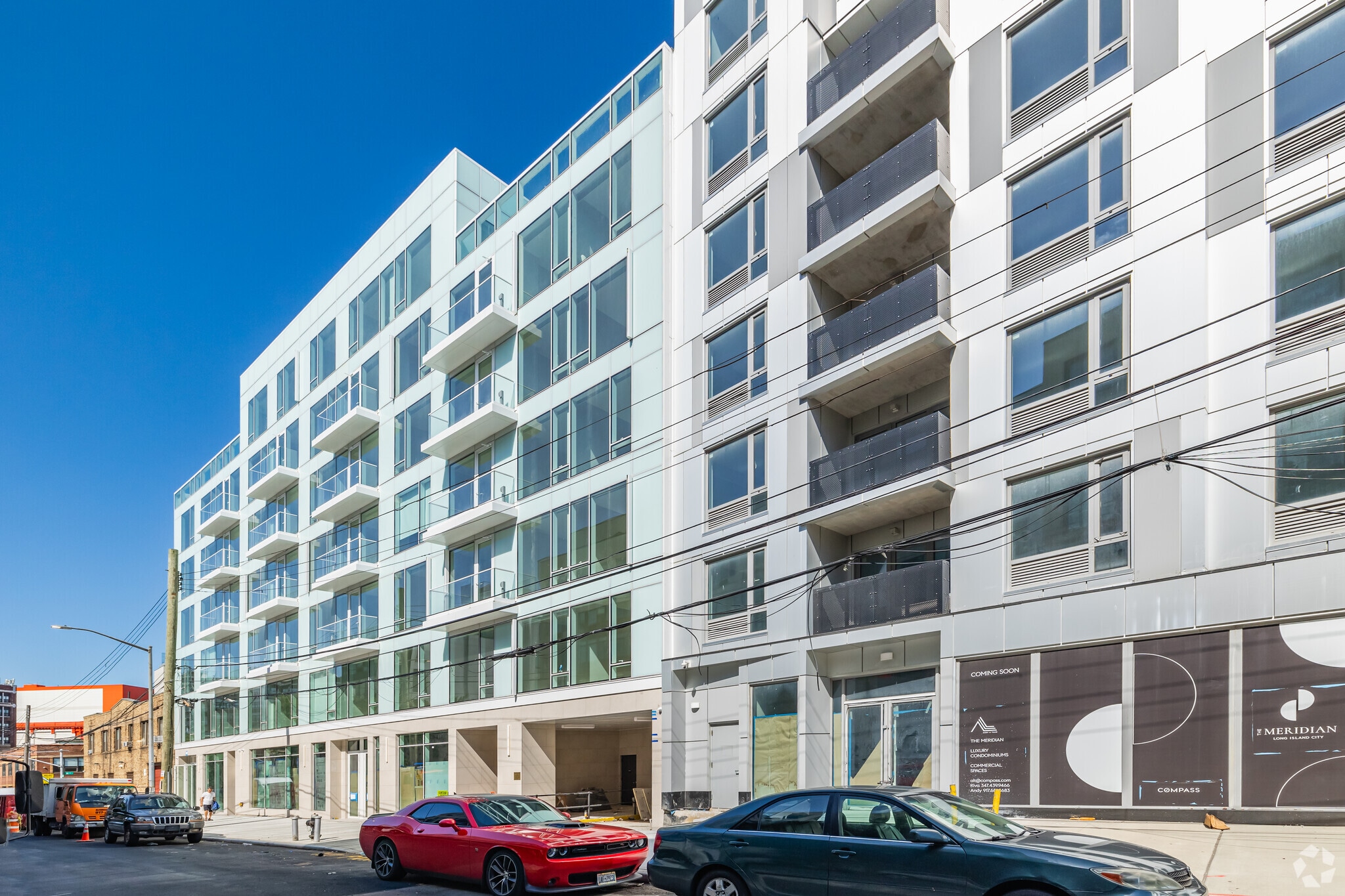 37-24 33rd St, Long Island City, NY à louer Photo principale- Image 1 de 5