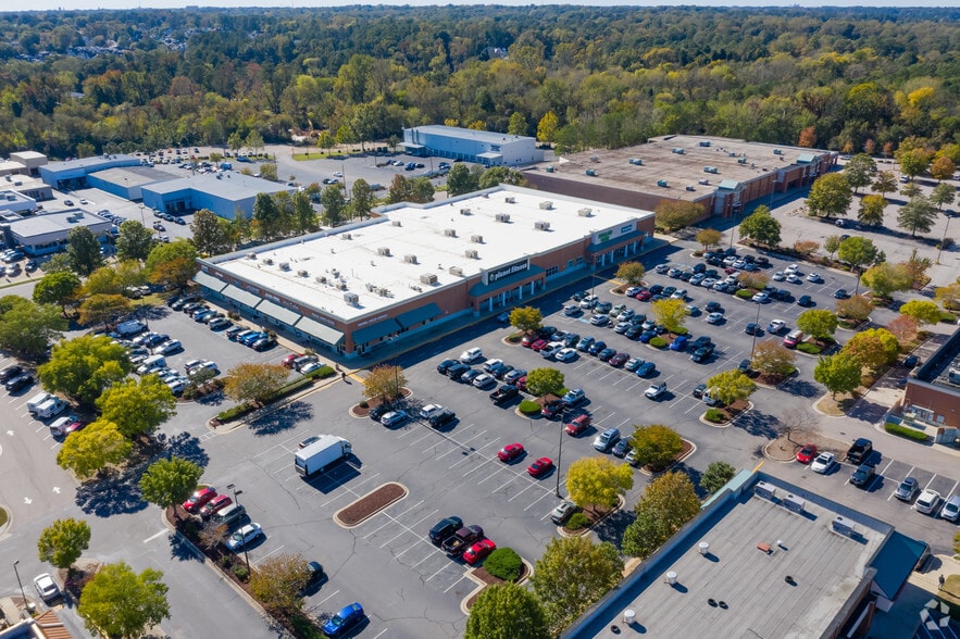 404 E Six Forks Rd, Raleigh, NC à louer - Aérien - Image 2 de 5