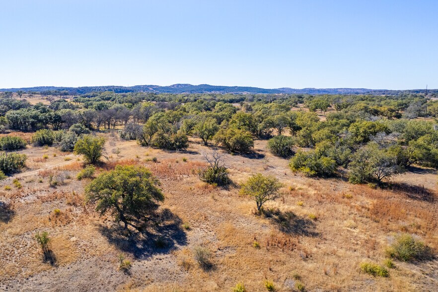 W Hwy 71 & Paleface Ranch rd, Spicewood, TX à vendre - Photo du bâtiment - Image 3 de 16