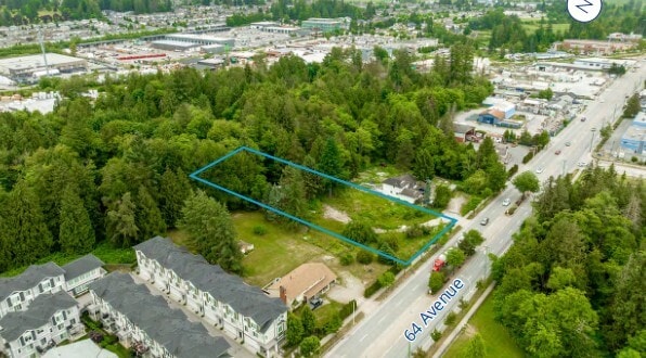 14541 64 Av, Surrey, BC for sale - Primary Photo - Image 1 of 1