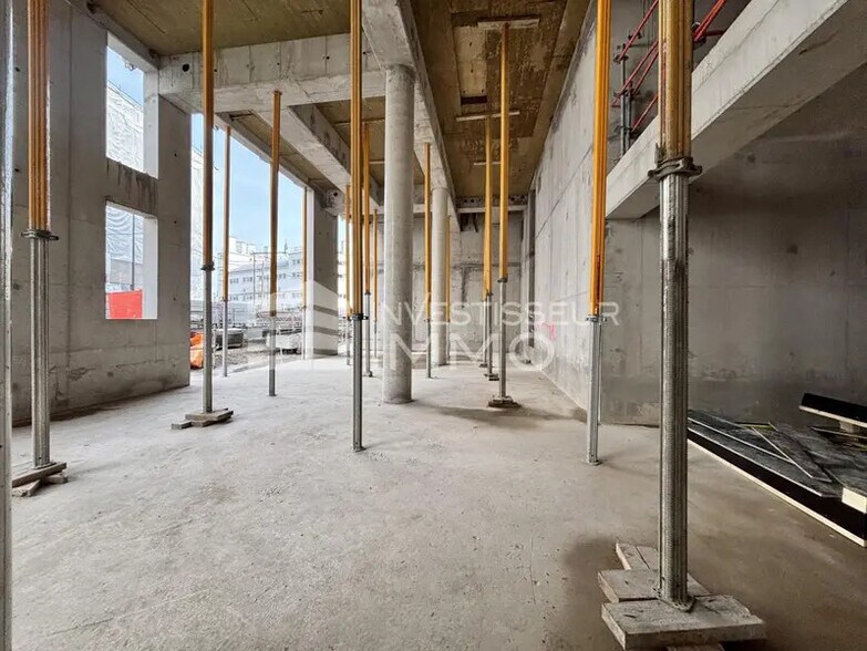 Spécialité dans Ivry-sur-Seine à vendre - Photo de construction - Image 1 de 5