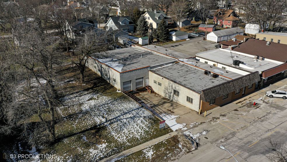 532 Gould St, Beecher, IL à vendre - Photo principale - Image 1 de 1