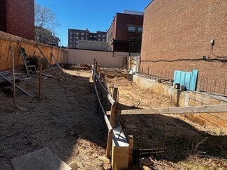 Plus de détails pour 7612-7614 113th St, Forest Hills, NY - Terrain à vendre
