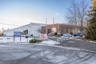 Plus de détails pour 220 Commerce Dr, Montgomeryville, PA - Industriel à vendre