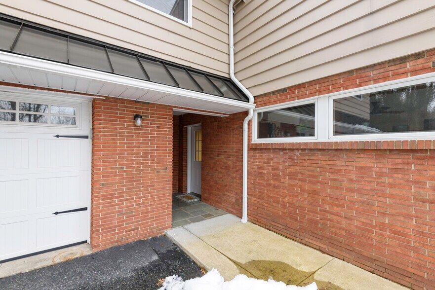 166 Rosehill Ave, West Grove, PA à vendre - Photo du bâtiment - Image 3 de 50