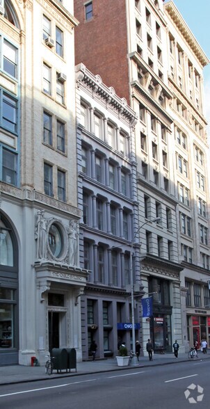 190 Mercer St, New York, NY for lease - Building Photo - Image 2 of 4