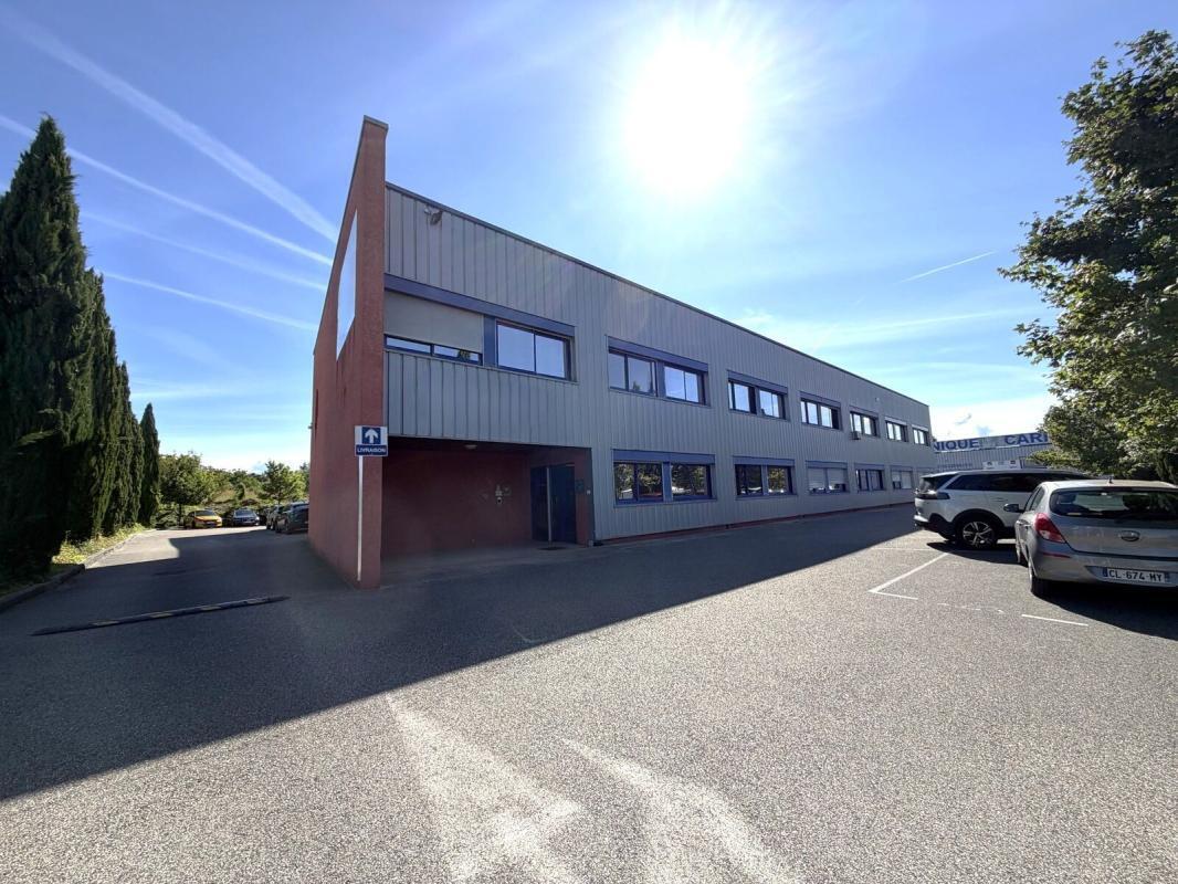 Flex in Frontonas for sale Building Photo- Image 1 of 9