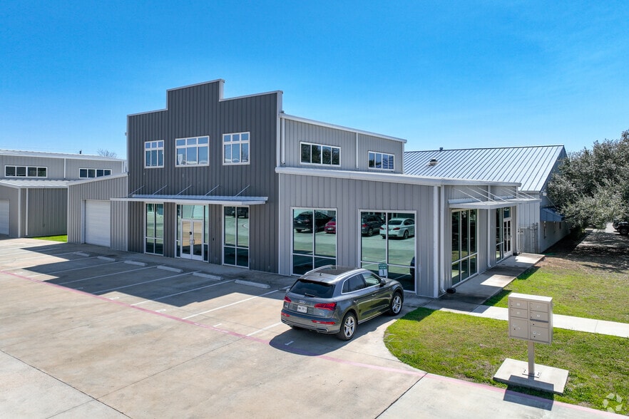 11215 Conroy Ln, Manchaca, TX for lease - Building Photo - Image 3 of 4